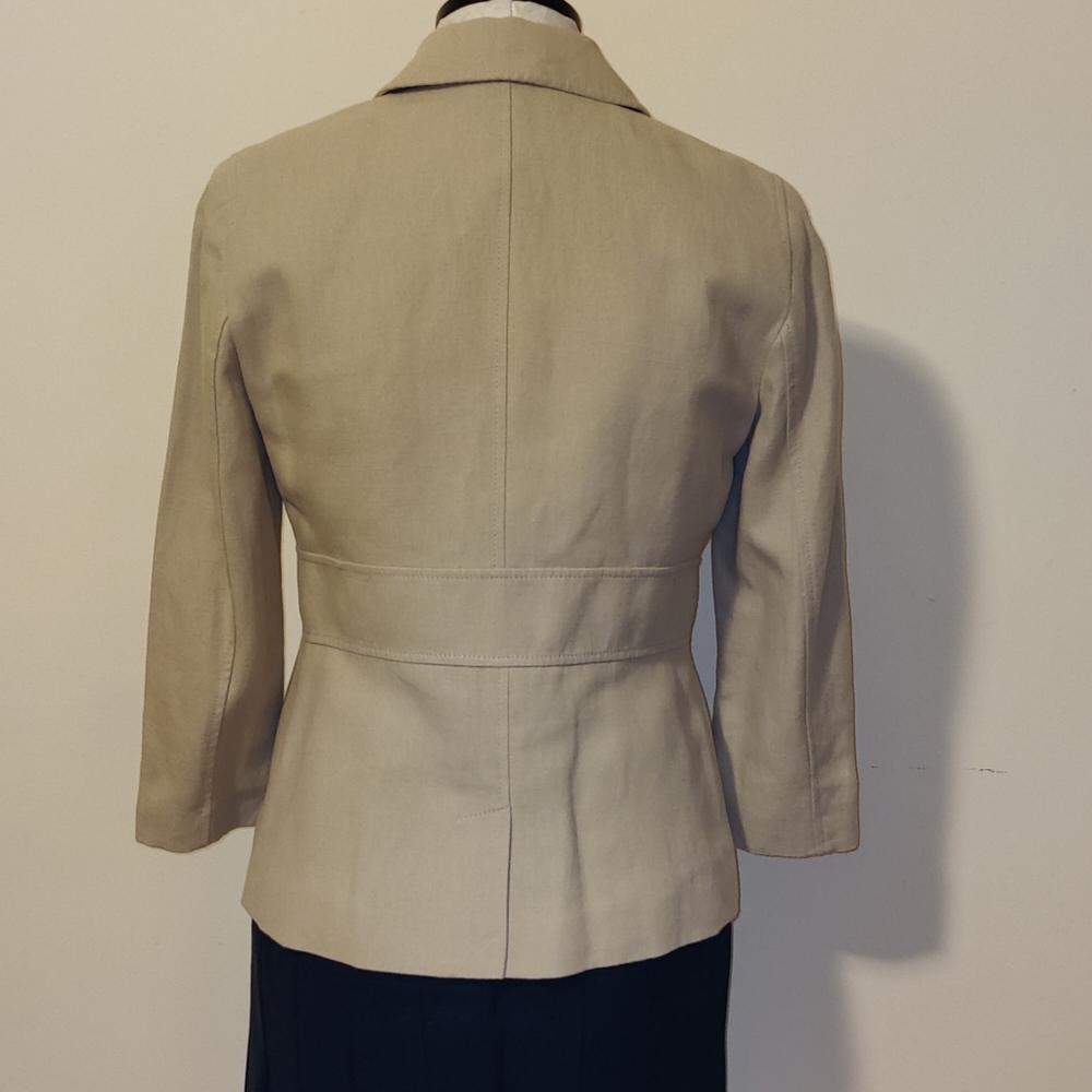 Tory Burch Elegant Beige Women's Jacket - Picture 7 of 16